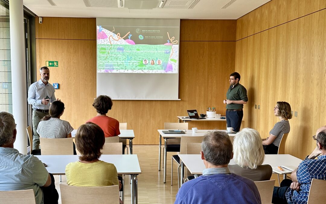 It started with a microKiss: KSI welcomes the MPI for the Science of Light